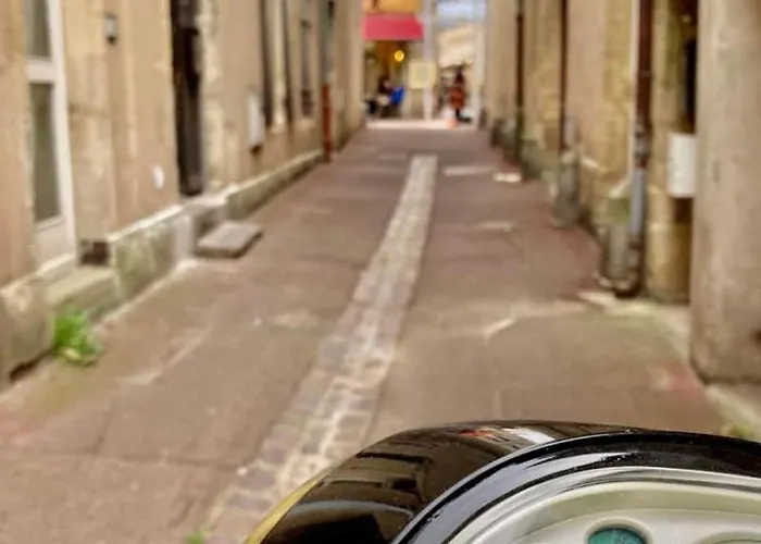 Croissant De Lune - Coeur De - Old Town Bayeux