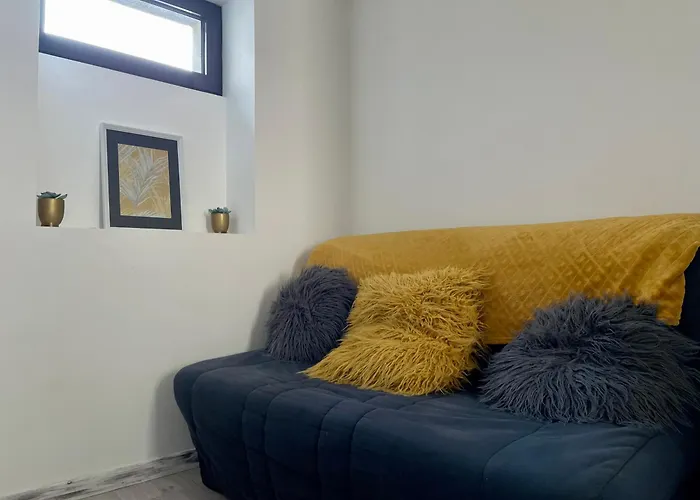 Croissant De Lune - Coeur De - Old Town Bayeux